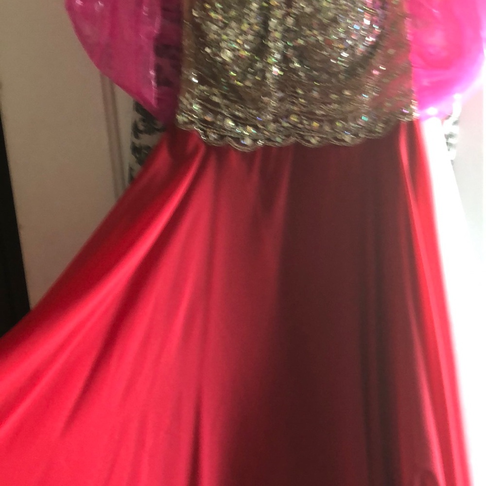 Prom dress - Picture 6 of 8